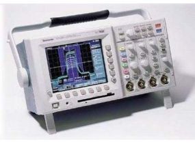 Tektronix TDS3014B 數(shù)字熒光示波器