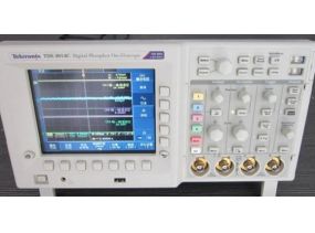 Tektronix TDS3014C 數(shù)字示波器