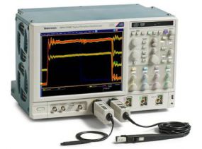 Tektronix DPO7104 數(shù)字熒光示波器