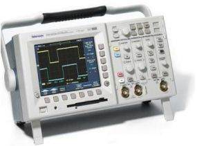 Tektronix TDS3034B 數(shù)字熒光示波器